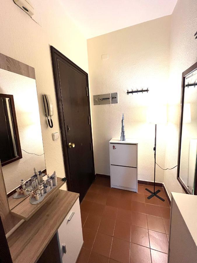 Camp Nou Apartment Wifi Barcelona Ngoại thất bức ảnh