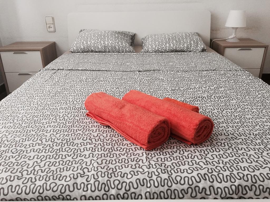 Camp Nou Apartment Wifi Barcelona Ngoại thất bức ảnh